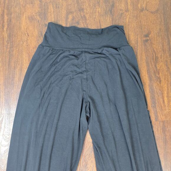 Athleta Release Pants - Black - XS - Style # 657532 - Picture 9 of 11